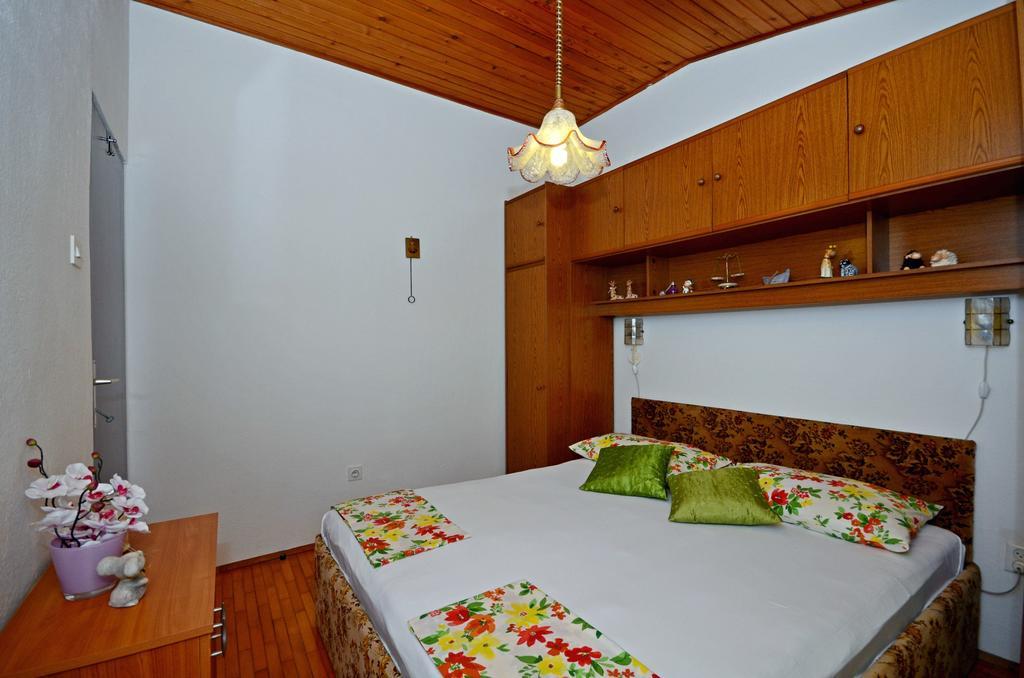 Apartments Katica Trogir Eksteriør bilde