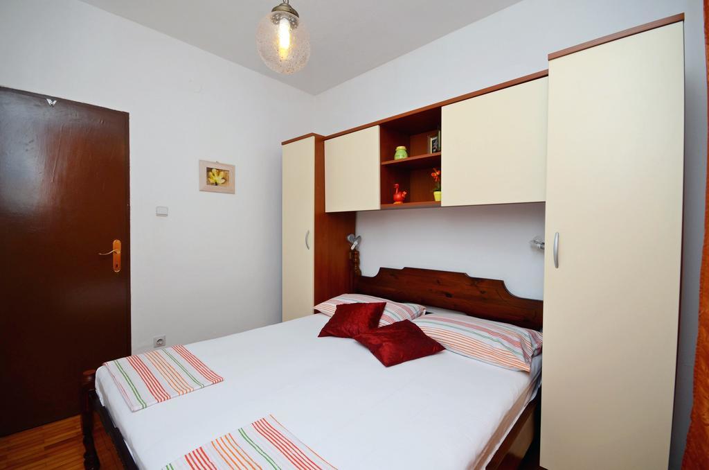 Apartments Katica Trogir Eksteriør bilde