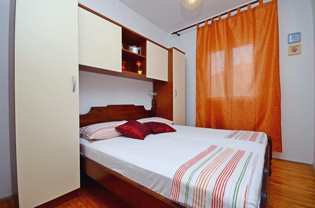 Apartments Katica Trogir Eksteriør bilde