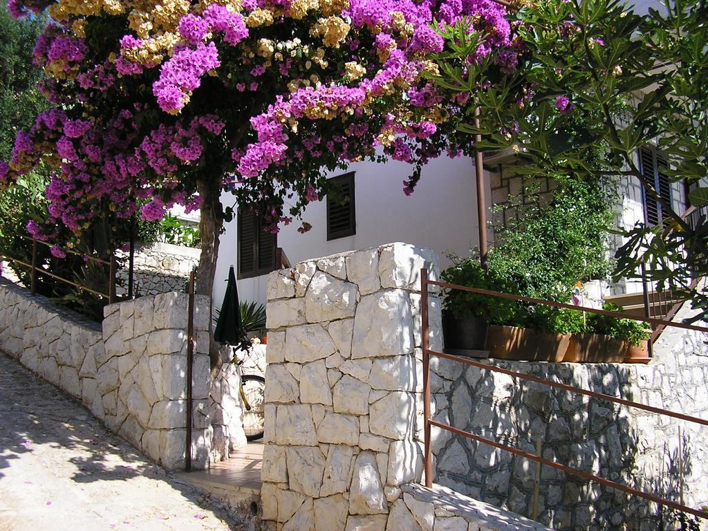 Apartments Katica Trogir Eksteriør bilde